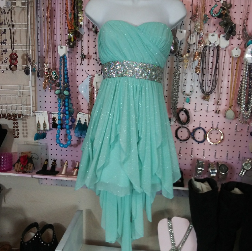 3/$30 Sequined Heart - Picture 2 of 8